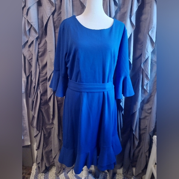 C Est 1946 Beautiful Electric Blue Feminine Dress Ladies 14 New Princess Diana - Picture 6 of 6